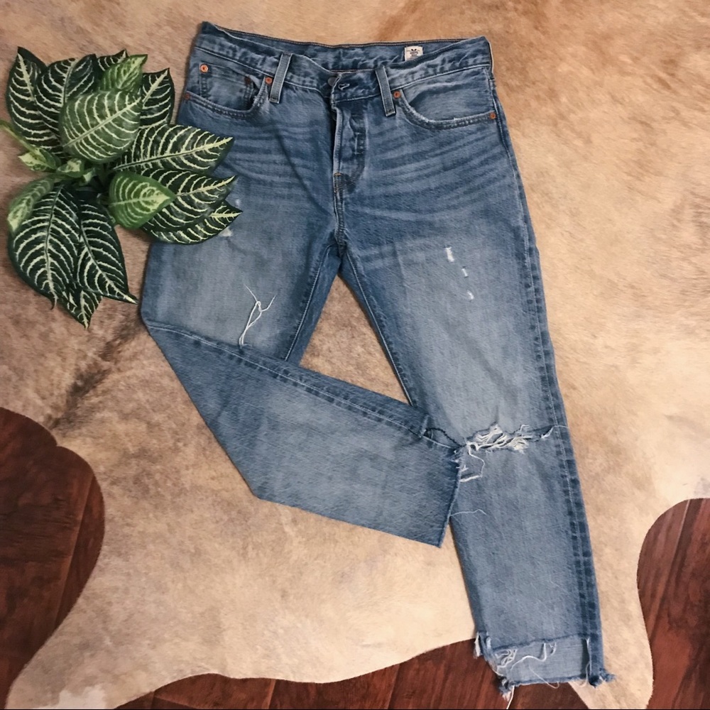 Levi’s vintage button fly jeans sz: 27
